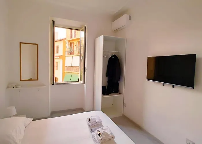 Apartamento Vivirome - 2 Bedrooms - San Giovanni *