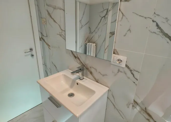 Vivirome - 2 Bedrooms - San Giovanni Roma